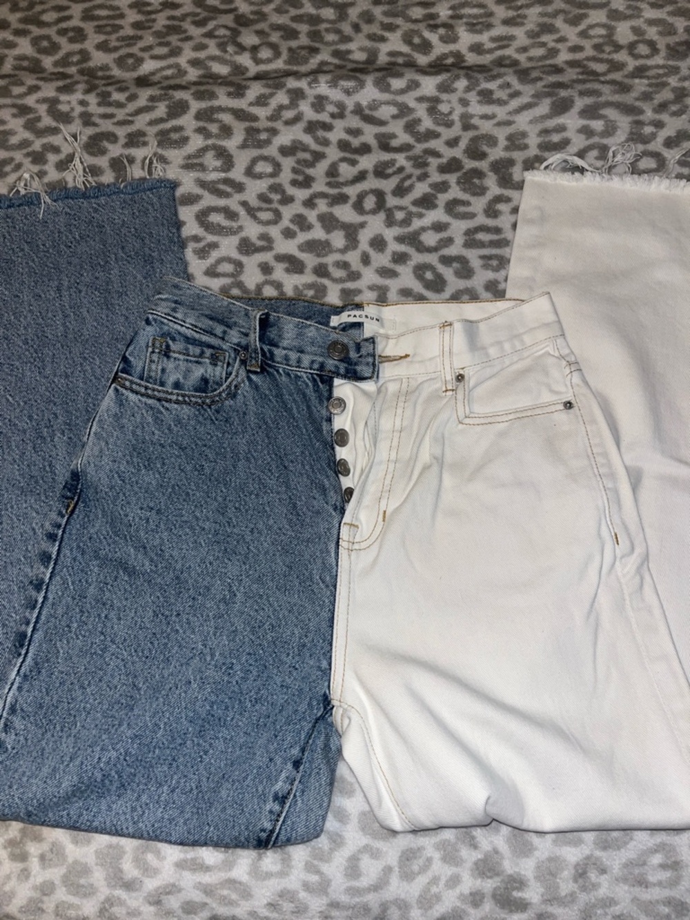 Pacsun Two-Tone High-Waist Jeans - Blue & White